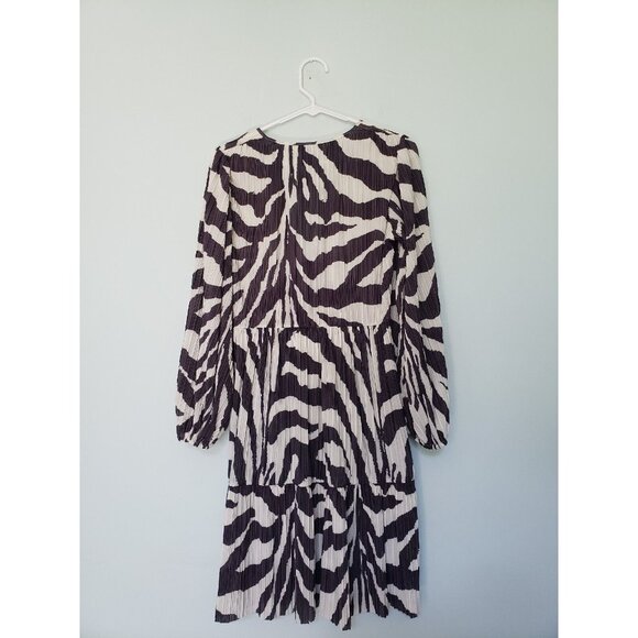 H&M Womens S Accordion Pleat Mini Dress Deep V Neck Abstract Stripe Brown Tiered - Picture 2 of 6